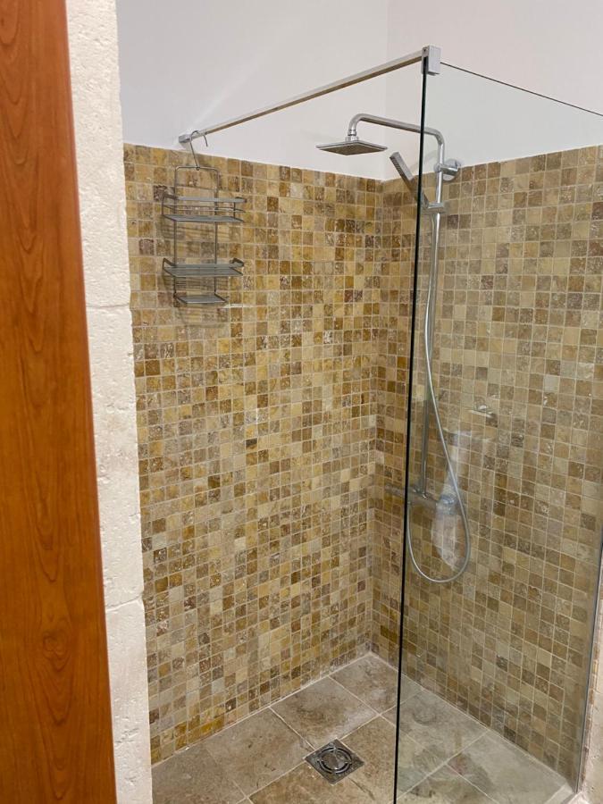 Bitcoin And Ethereum Deluxe Apartments Bar Exteriör bild
