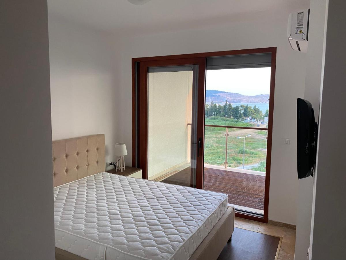Bitcoin And Ethereum Deluxe Apartments Bar Exteriör bild