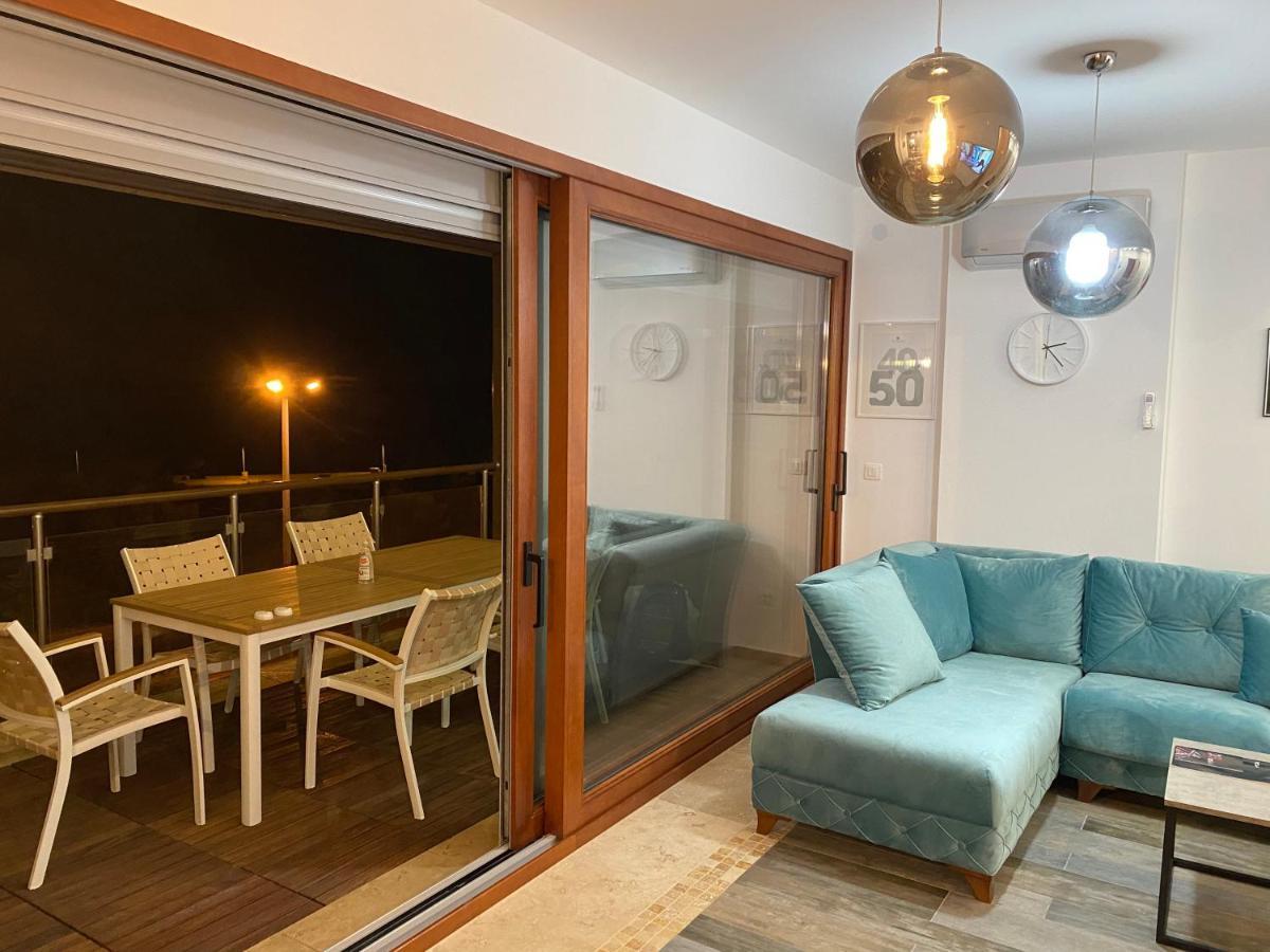 Bitcoin And Ethereum Deluxe Apartments Bar Exteriör bild