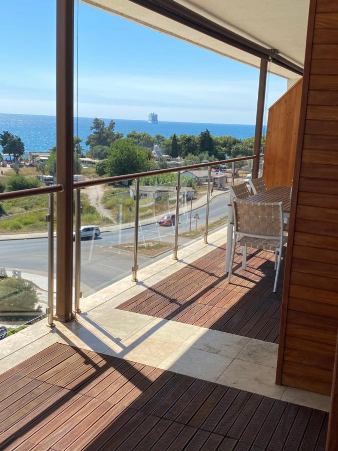 Bitcoin And Ethereum Deluxe Apartments Bar Exteriör bild